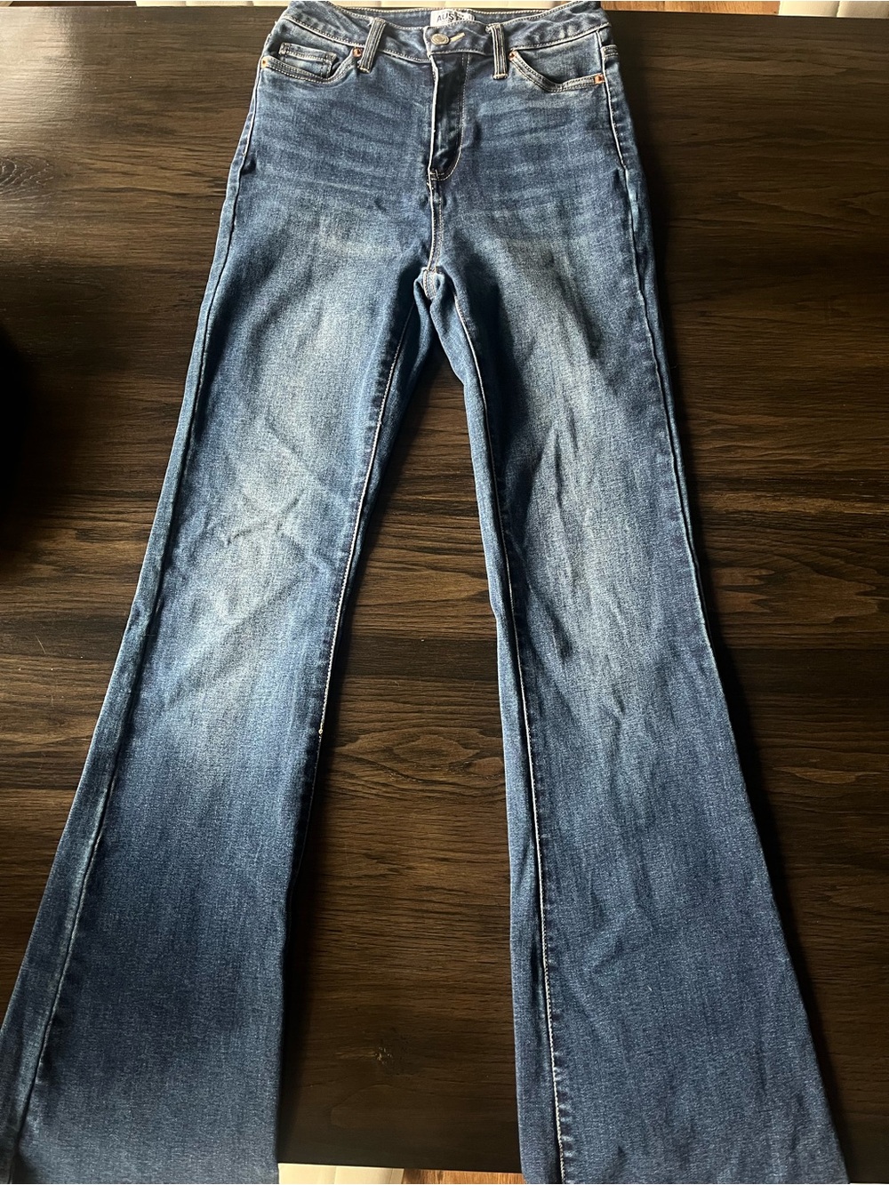 refuge Flared Jeans in Medium Blue Wash